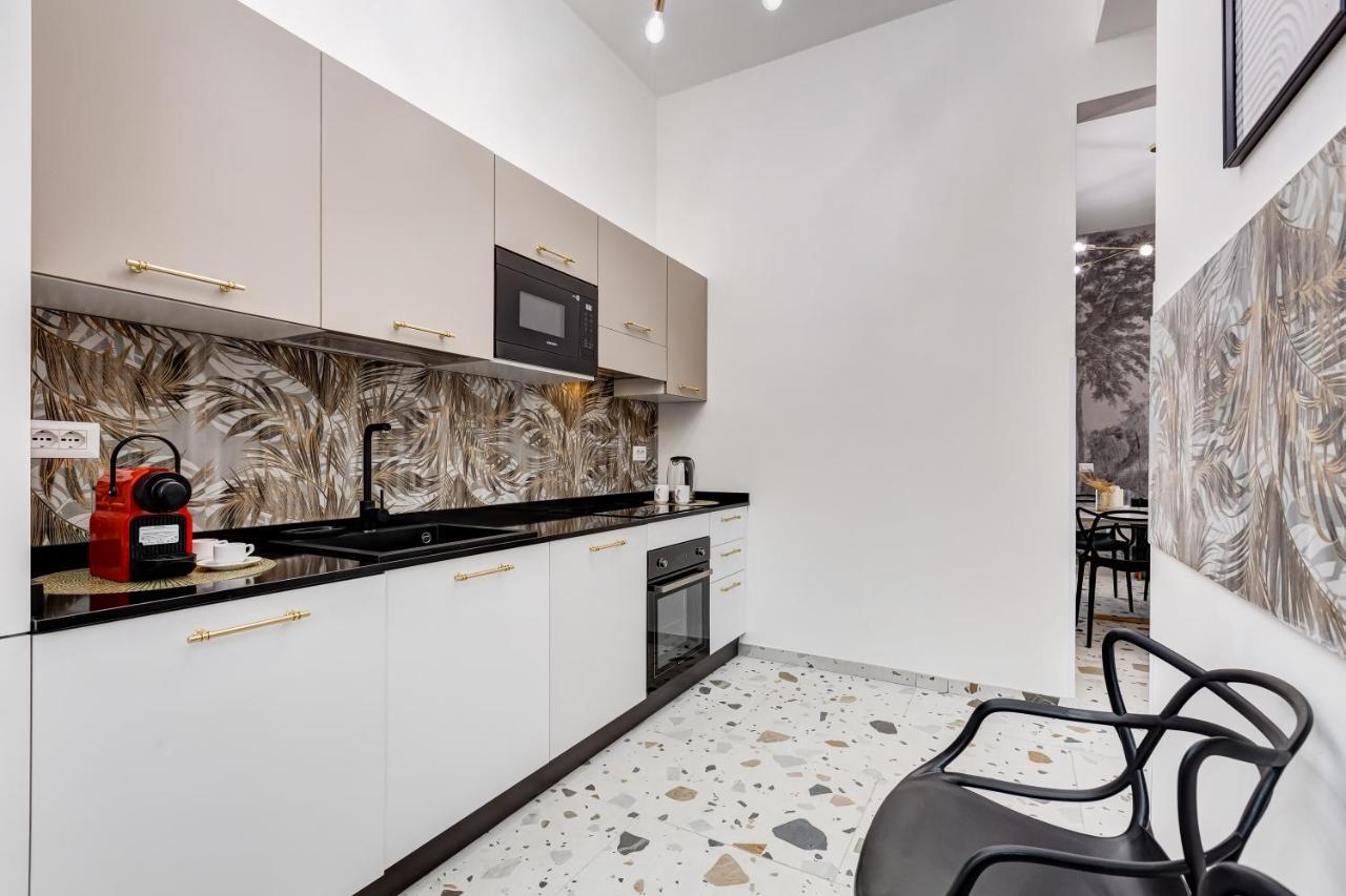 Villa Chiara - A New Luxury Star Is Born In Rome! Bagian luar foto
